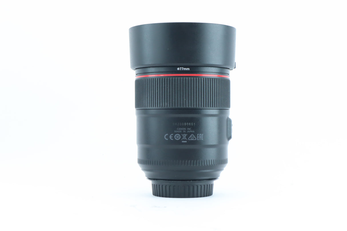 Canon EF 85mm f/1.4L IS USM – Premium Portrait Lens
