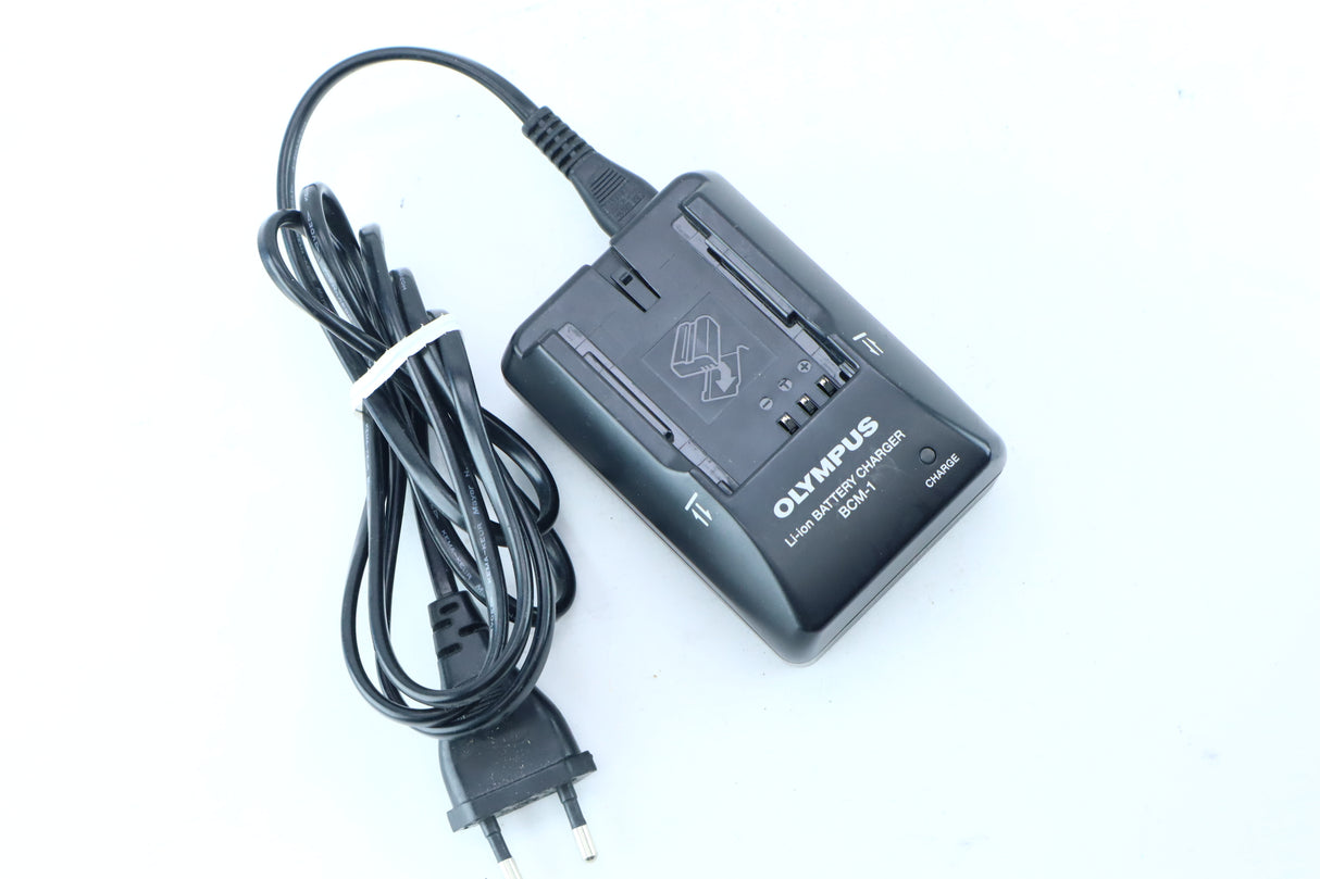 Olympus E-520 with Zuiko Digital 14-42mm f/3.5-5.6