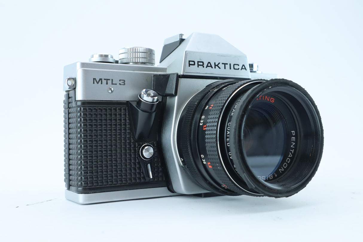Praktica MTL3 – with Pentacon 50mm f/1.8 Lens