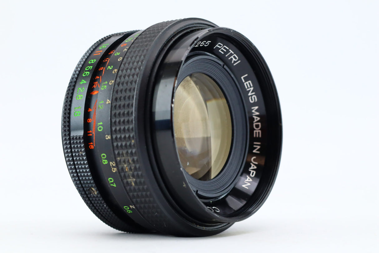 Petri Auto 55 mm f/ 1.8