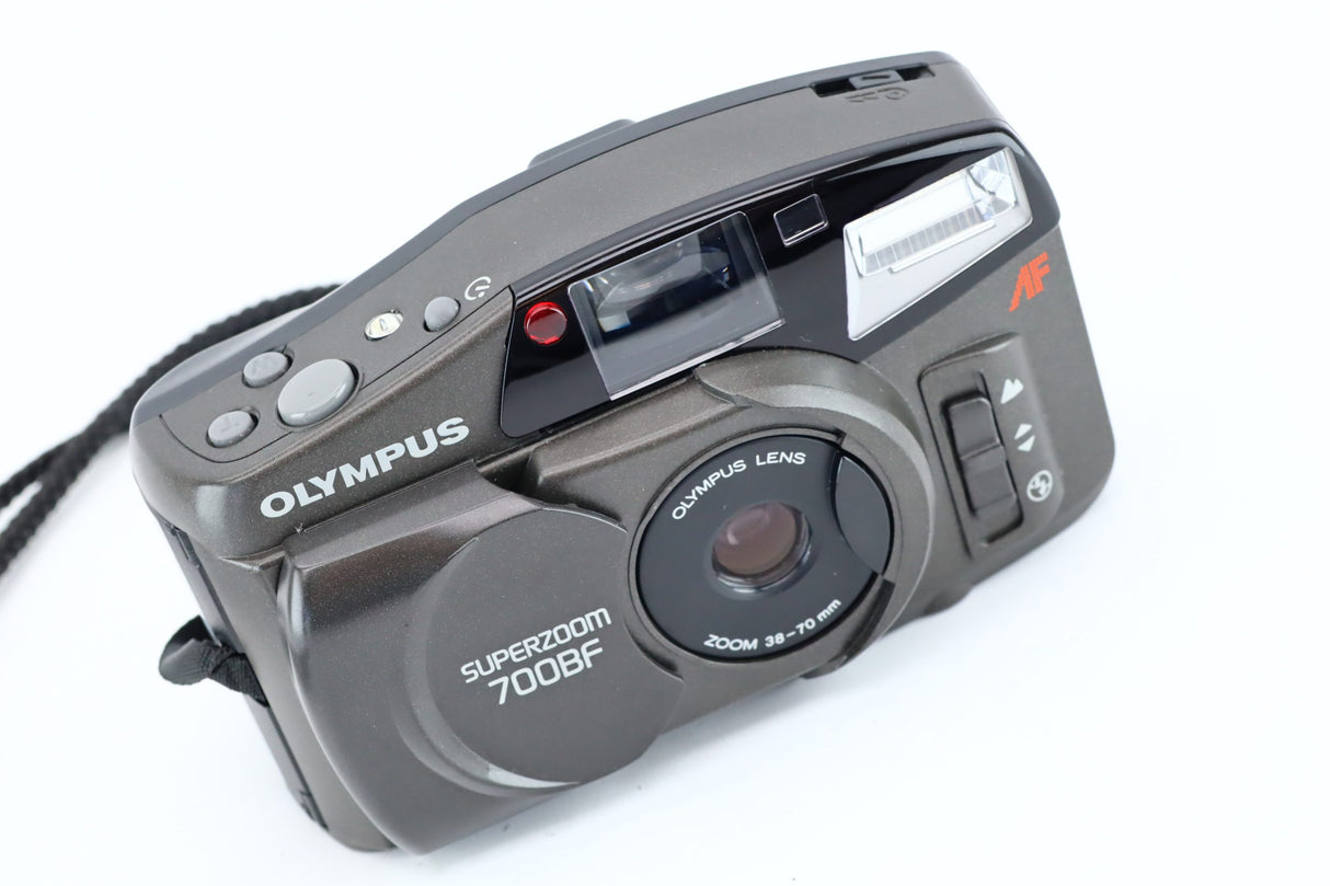 أوليمبوس سوبر زوم 700BF + 38-70 ملم