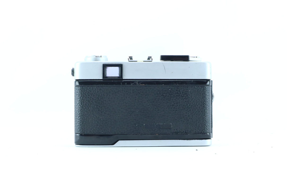 Minolta Hi‑Matic G with Rokkor 38mm f/2.8