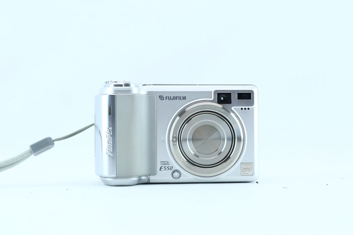 Fujifilm FinePix E550
