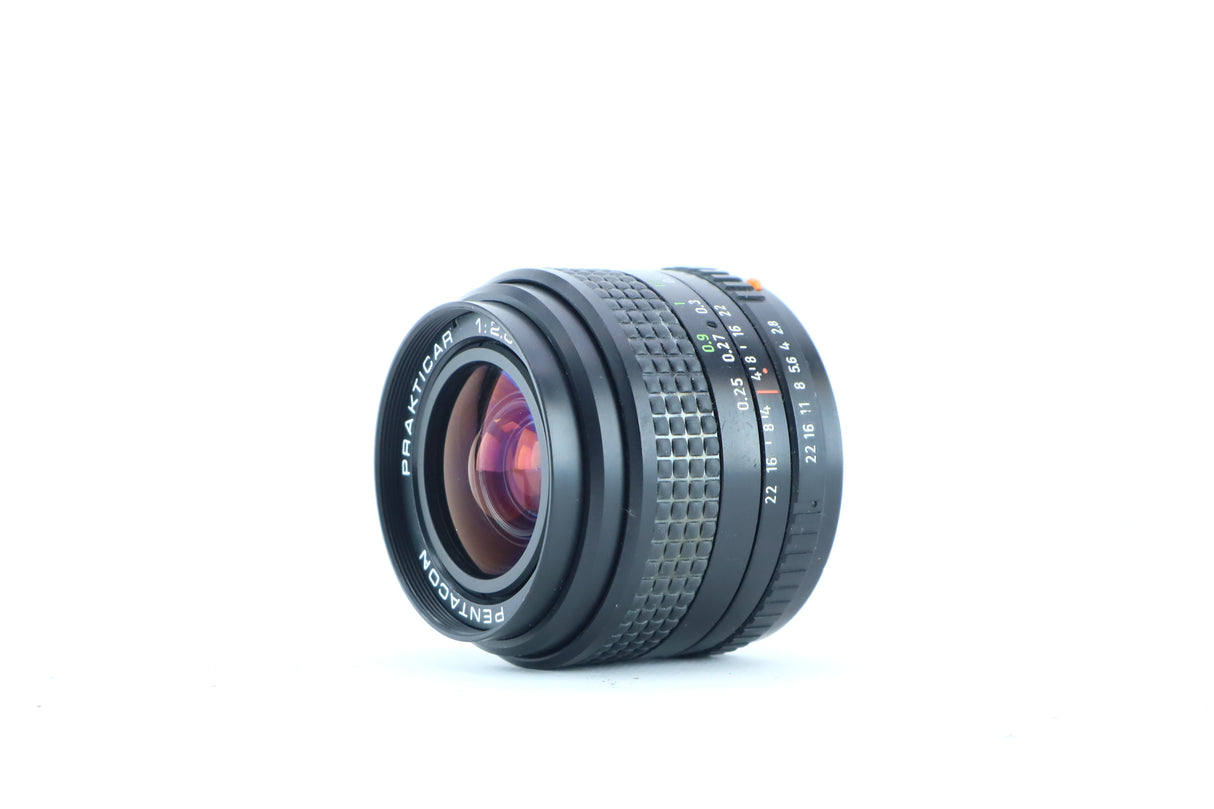Pentacon Prakticar 28 mm f/2.8 MC