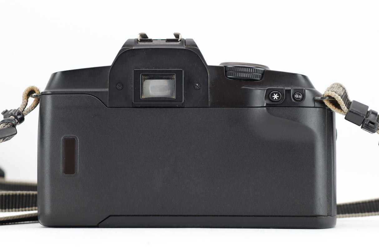 كانون إي أو إس 5000 + إي أف 38-76 ملم 4,5-5,6