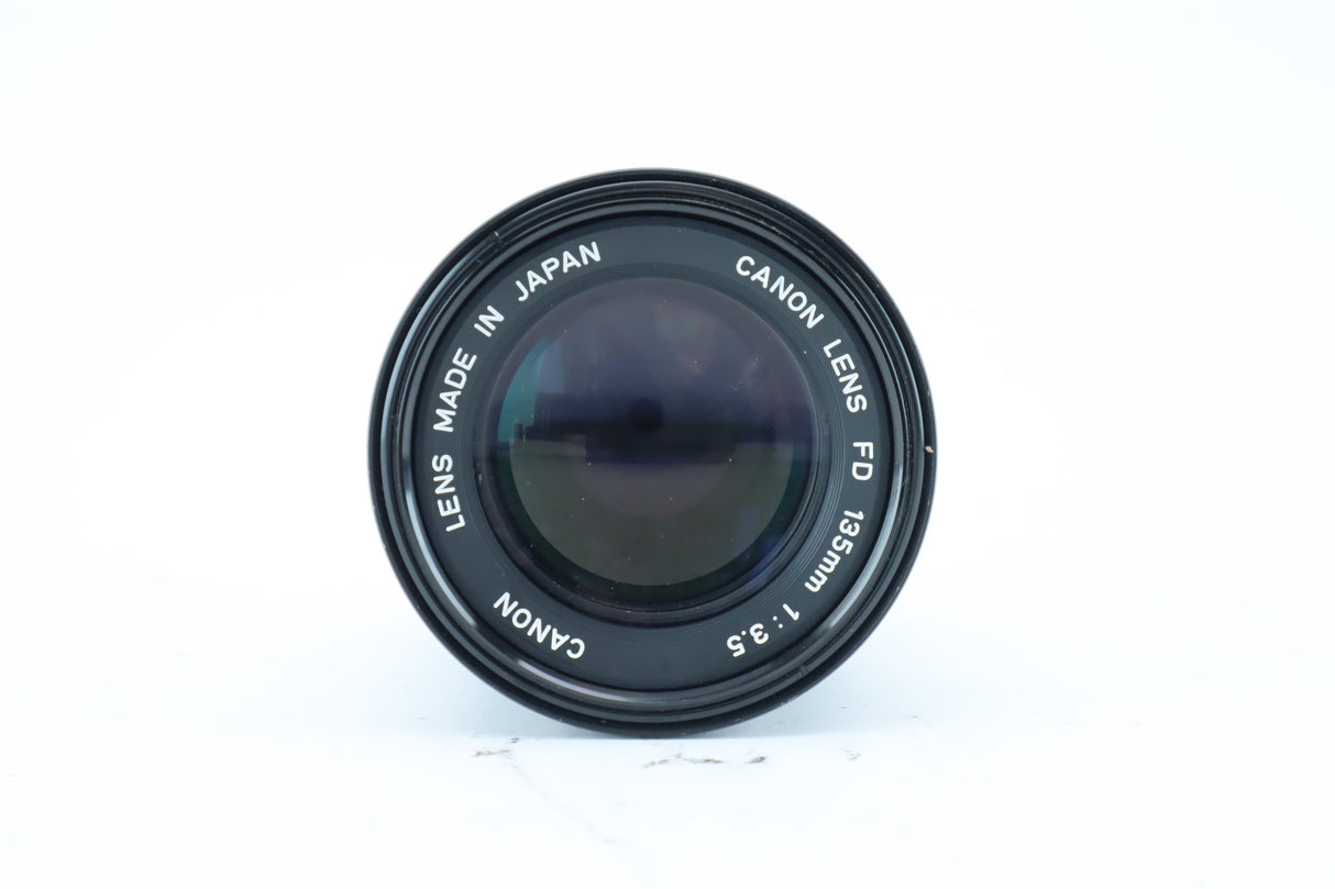 Canon FD 135mm f/3.5