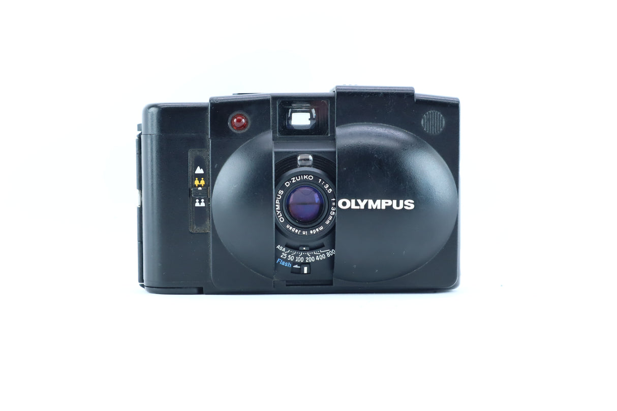Olympus XA2 with D.Zuiko 35mm f/3.5