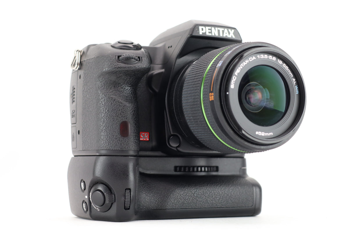 Pentax K-5 + SMC 3,5-5,6 18-55mm