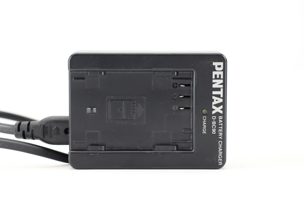 Pentax K-5 + SMC 3,5-5,6 18-55mm