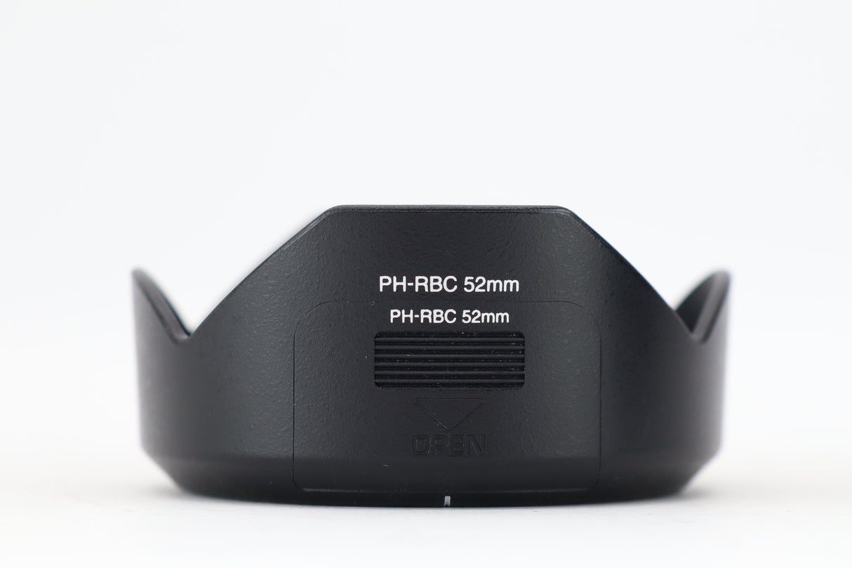 Pentax K-5 + SMC 3,5-5,6 18-55mm