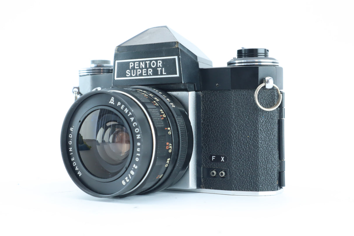 Pentor Super TL + Pentacon 29mm f/2.8