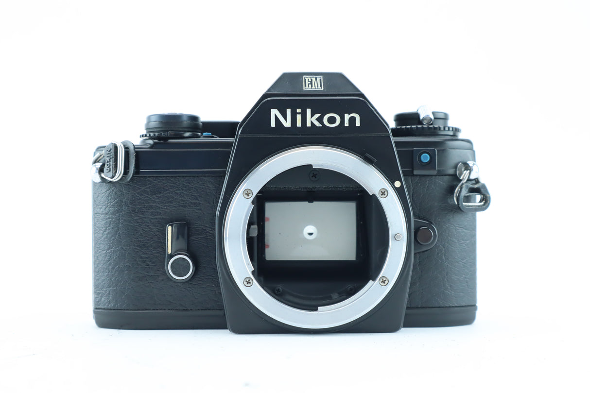 Nikon EM