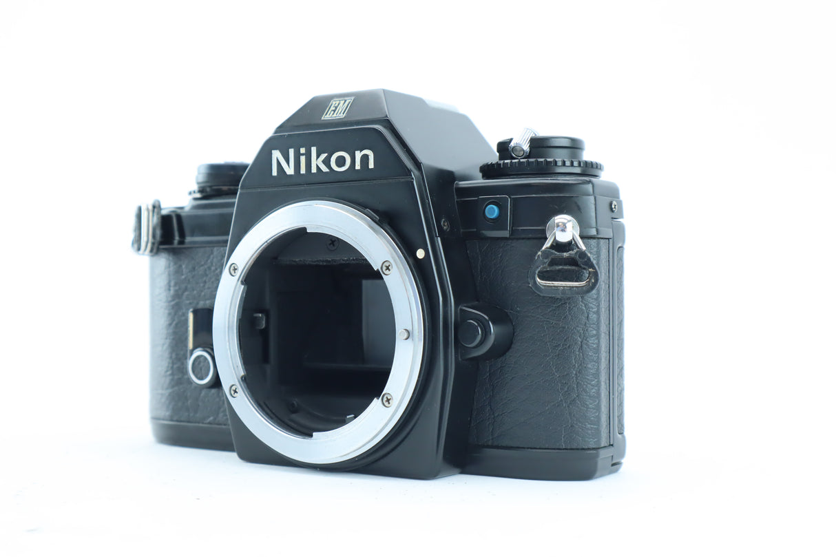Nikon EM
