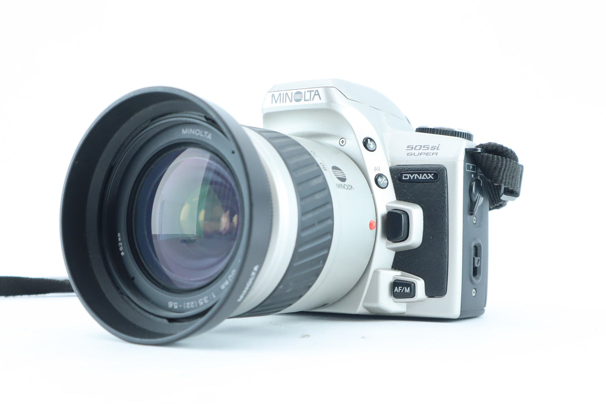 Minolta Dynax 505si Super + 28–80mm f/3.5–5.6