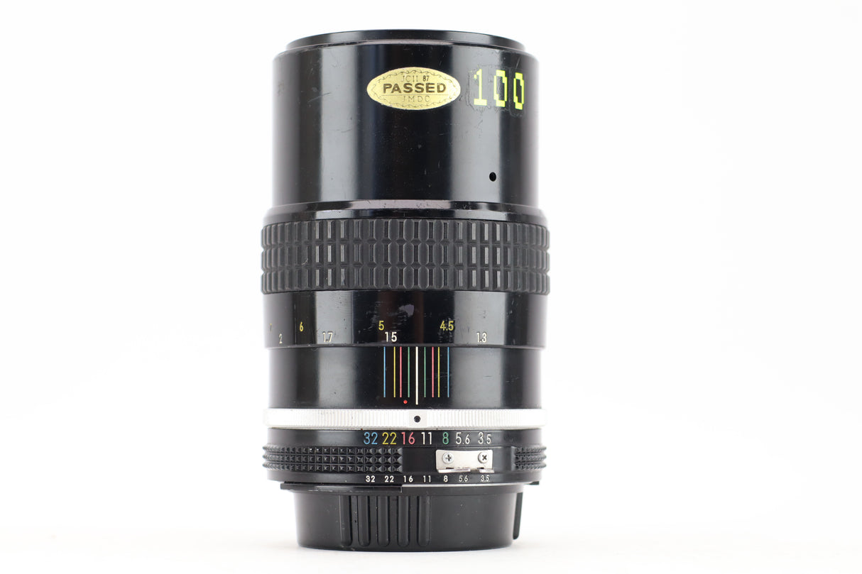 Nikon NIKKOR 135mm 3,5