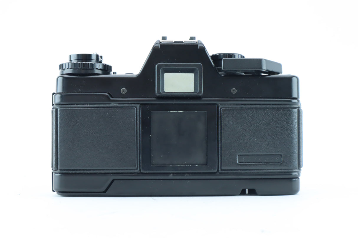 Praktica BC1 + Prakticar 50mm f/1.8 MC