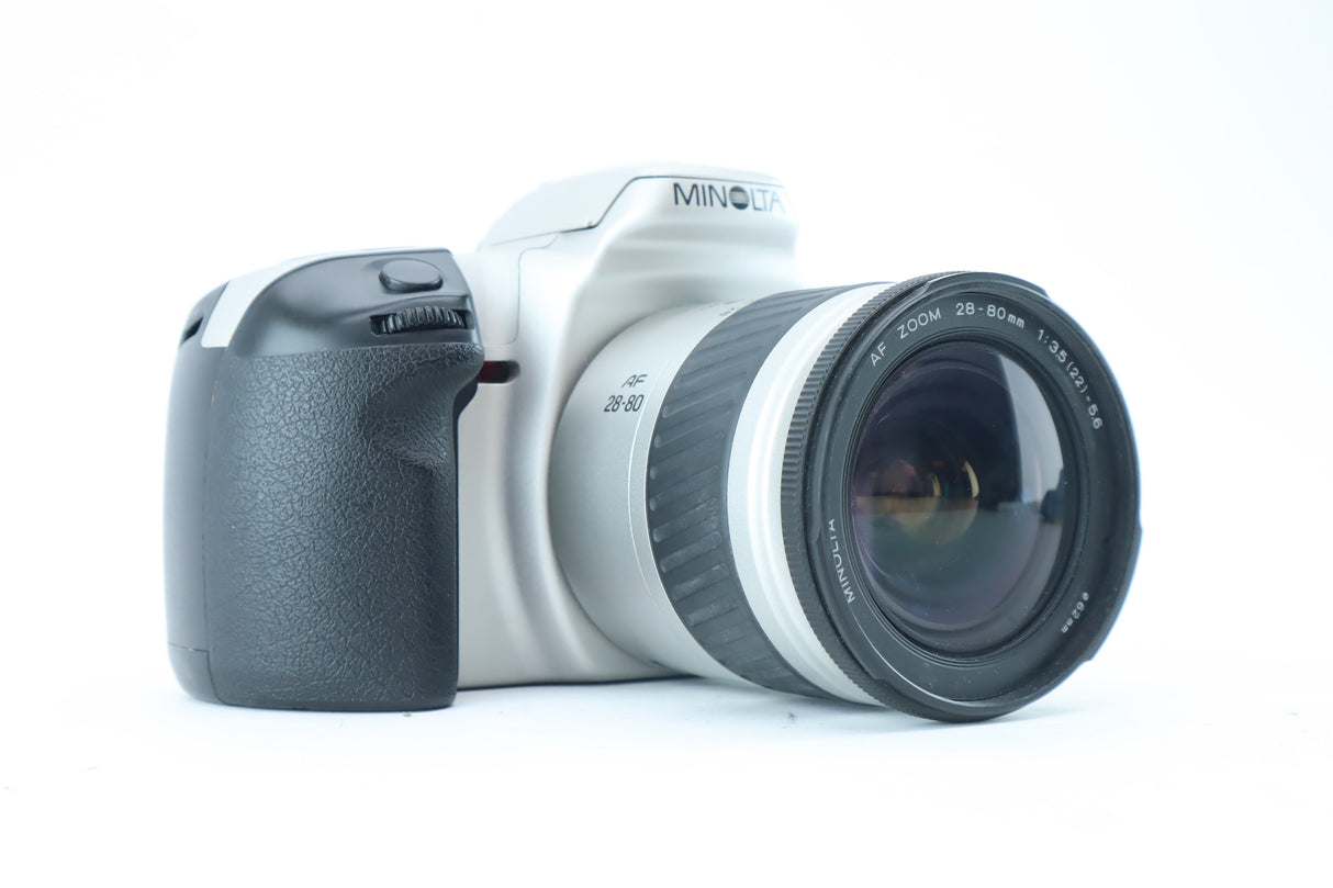 Minolta Dynax 500si + 28–80mm f/3.5–5.6