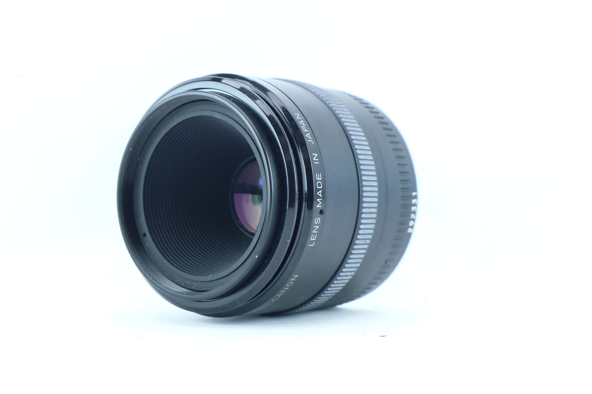 Canon EF 50mm f/2.5 Compact Macro Lens