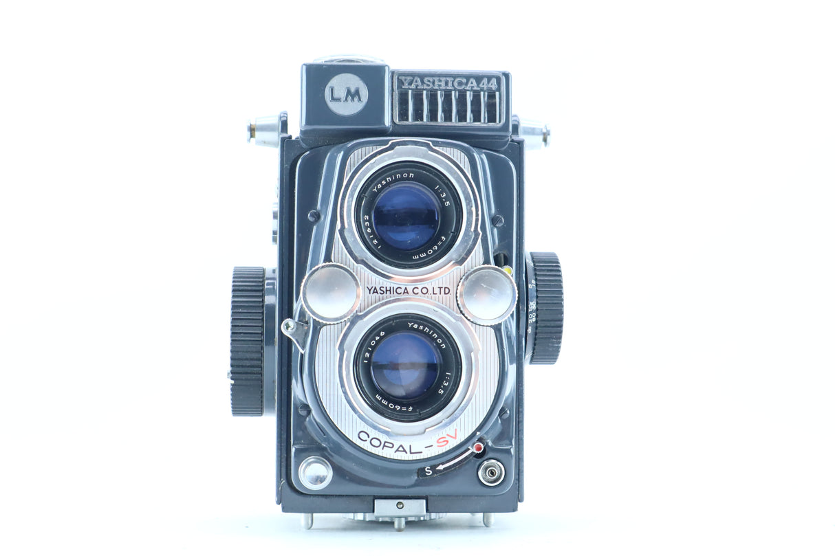 Yashica 44 LM