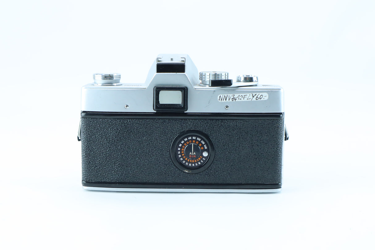 Minolta SR-T 101 with Minolta MC Rokkor-PF 55mm f/1.7