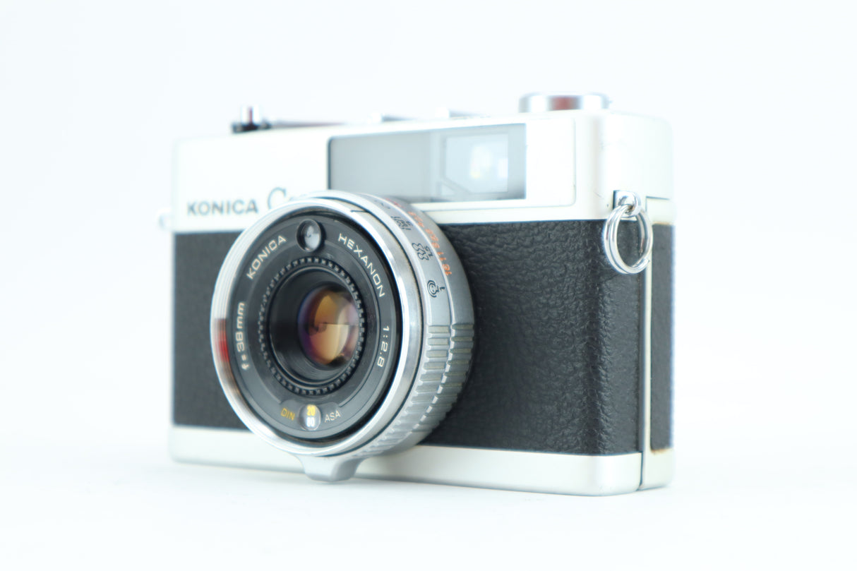 Konica C35 V with Konica Hexanon 1:2.8 f=38mm