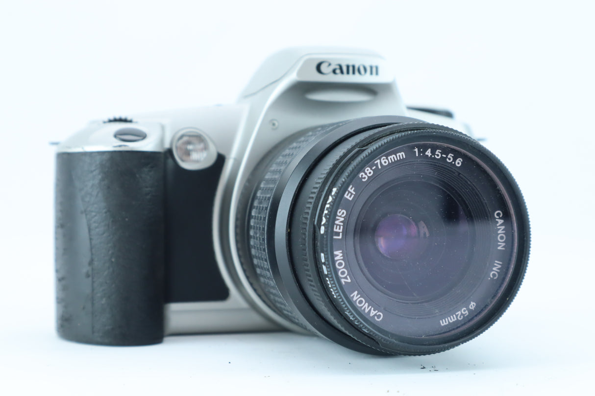 Canon EOS 500N with Canon Zoom Lens EF 38–76mm f/4.5–5.6 – 35mm Autofocus SLR Camera Kit