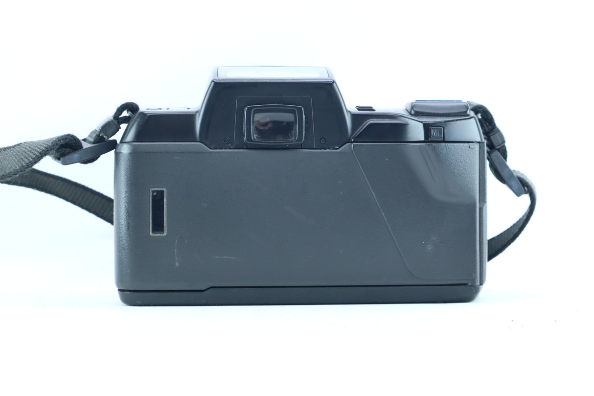 Pentax SF7