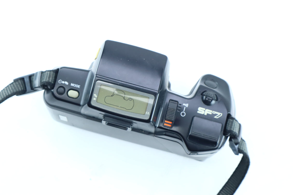 Pentax SF7
