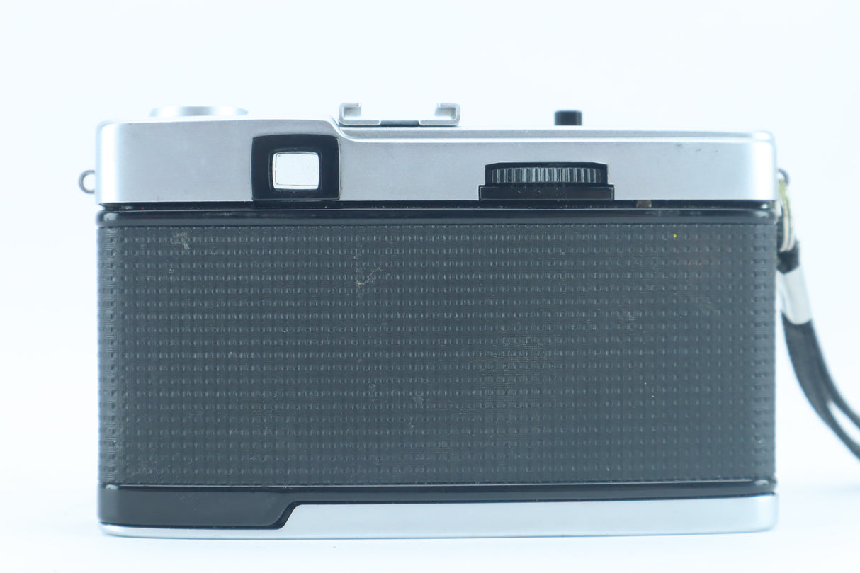 Olympus Trip 35 (Serial: 4548825) – 35mm Zone-Focus Compact Camera