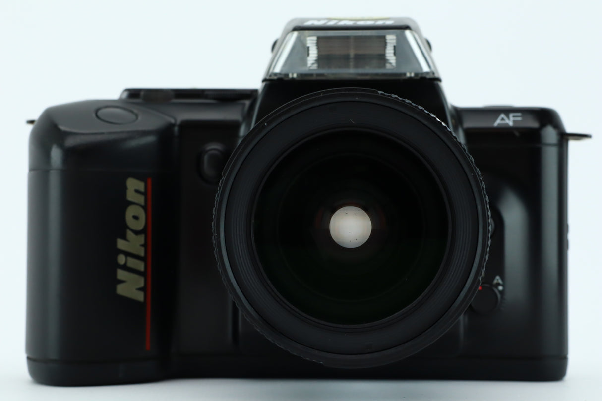 Nikon AF F-401 + 28-80mm 3,3-5,6G