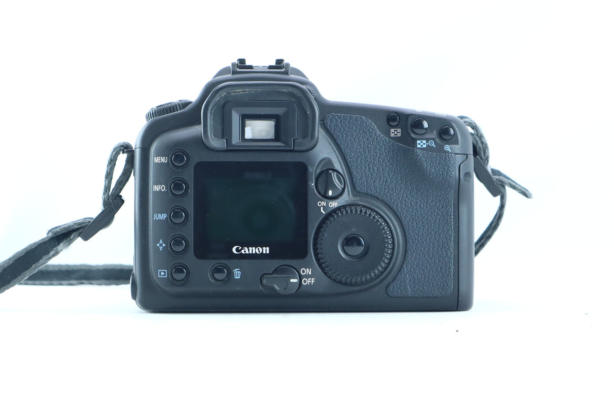 Canon EOS 10D with EF-S 18-55mm II