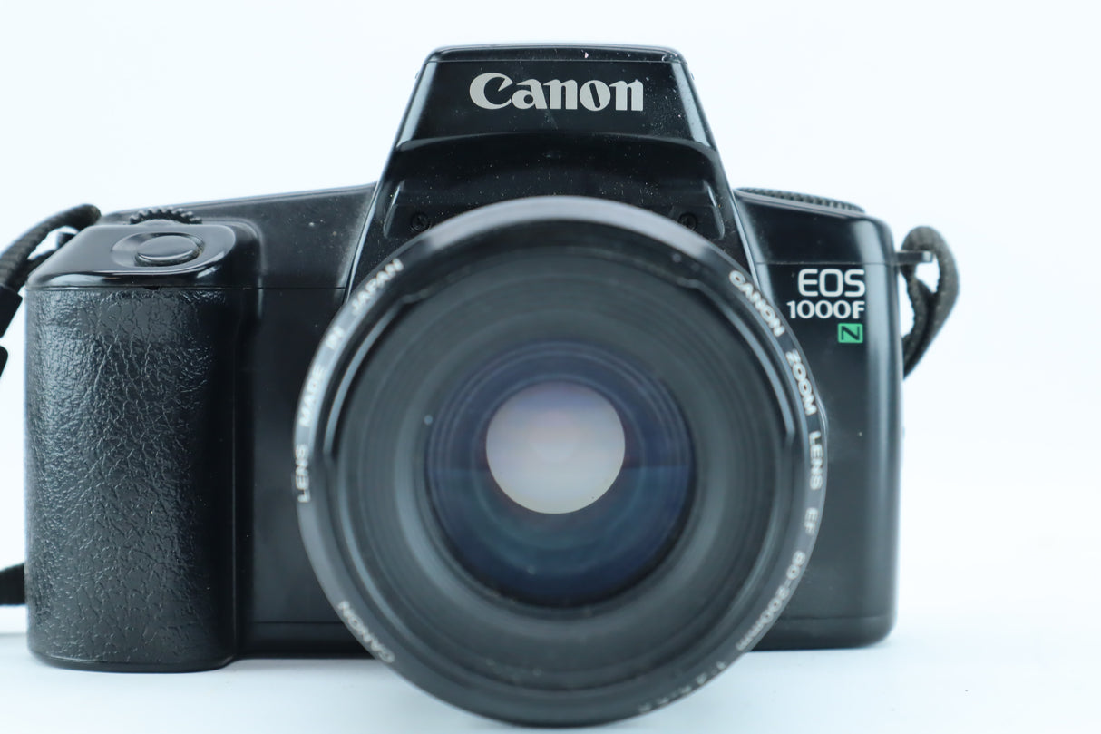 Canon EOS 1000FN with Canon EF 80–200mm f/4.5–5.6