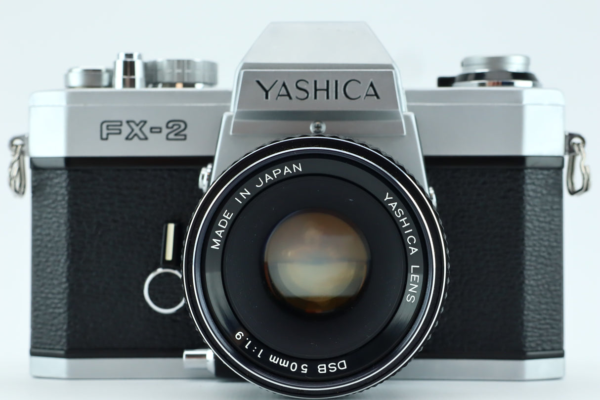 Yashica FX-2 + Yashica DSB 50mm 1,9