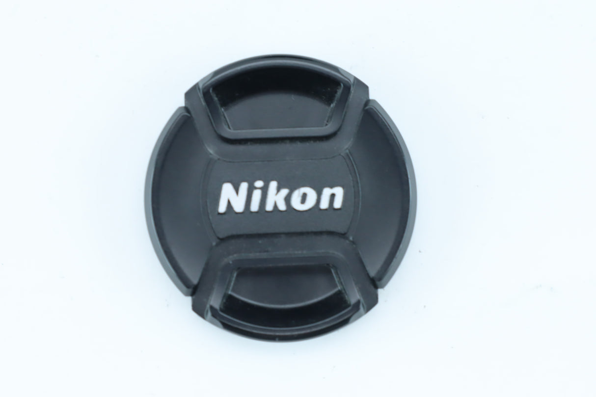 Nikon D40 with AF-S DX Nikkor 18–55mm f/3.5–5.6G II ED