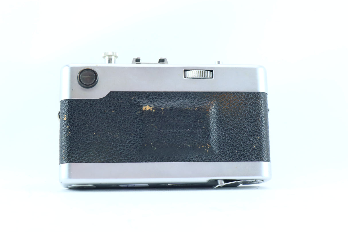 Voigtländer Vitessa (Folding) with 50mm f/3.5 Color-Skopar