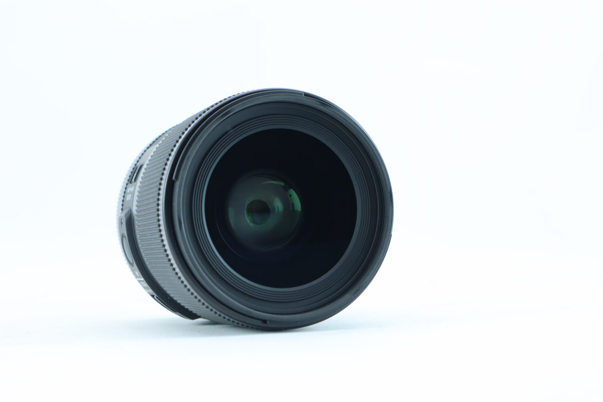 Sigma 35mm f/1.4 DG DN – Fast Prime Lens for Sony E