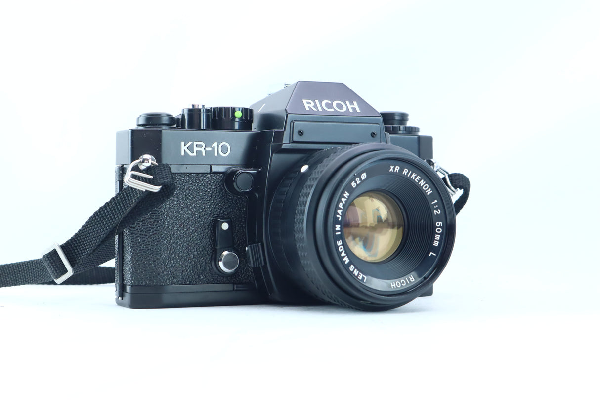 Ricoh KR-10 with 50mm f/2 XR Rikenon L