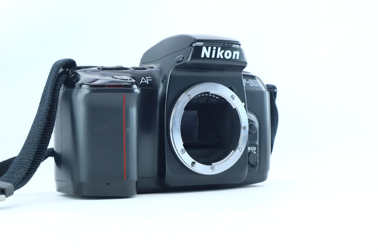 Nikon F-601