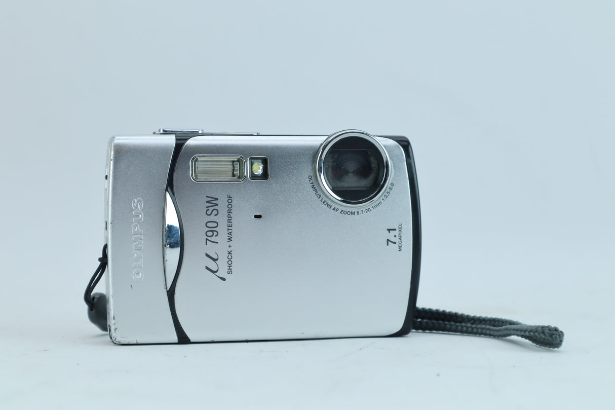 Olympus Stylus 790 SW