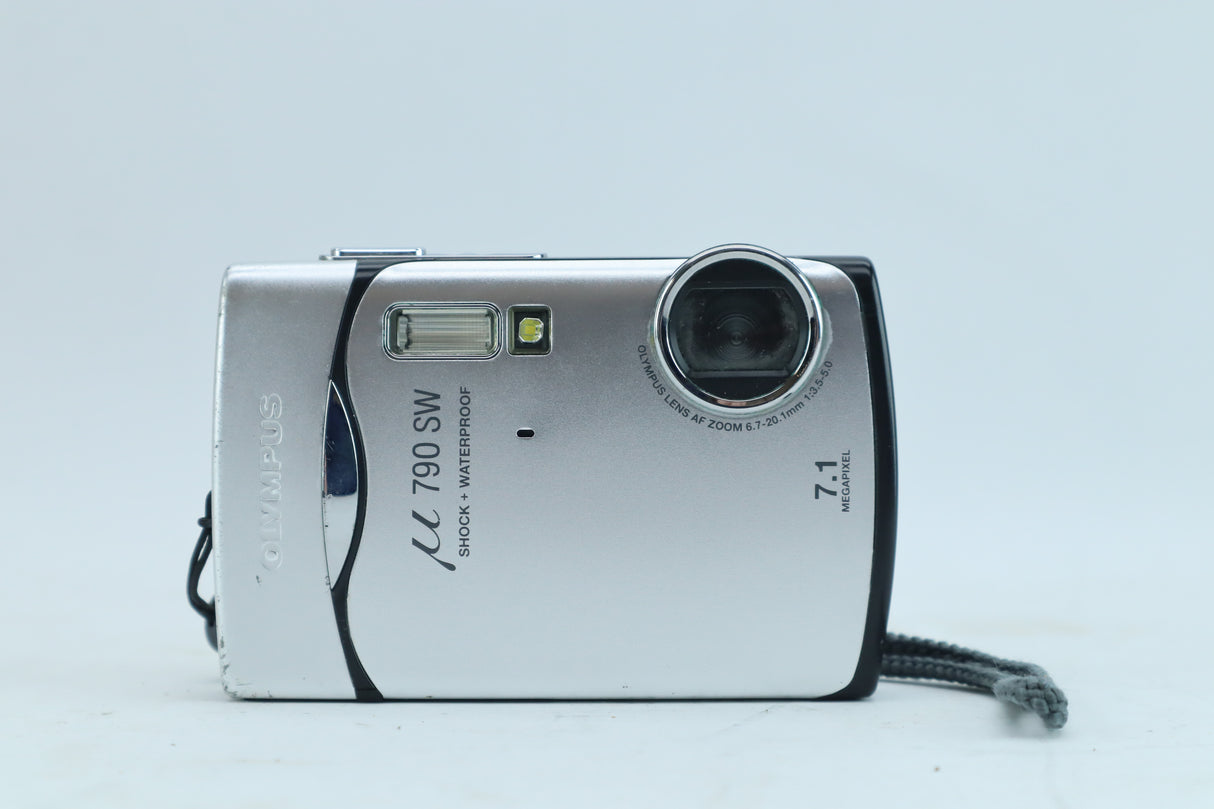 Olympus Stylus 790 SW
