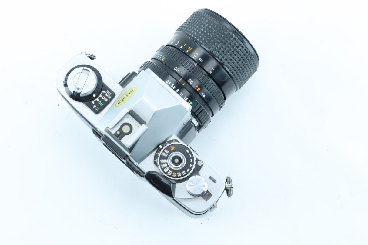 Minolta XG-9 + MD 28–70mm f/3.5–4.8
