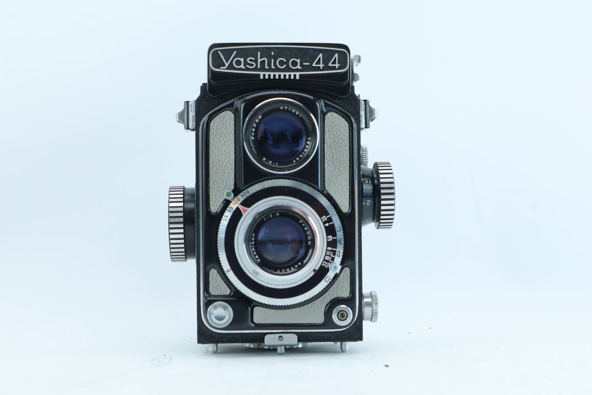 Yashica-44