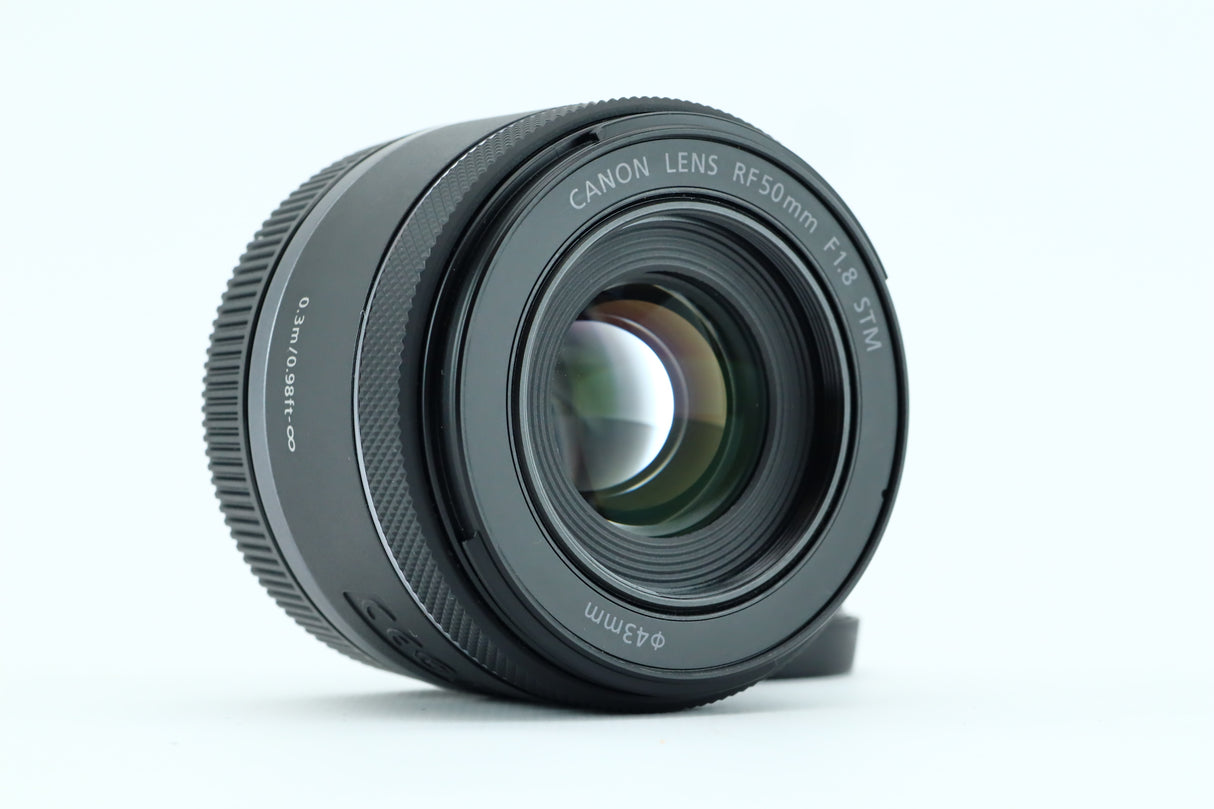 Canon RF 50mm F1.8 STM lens