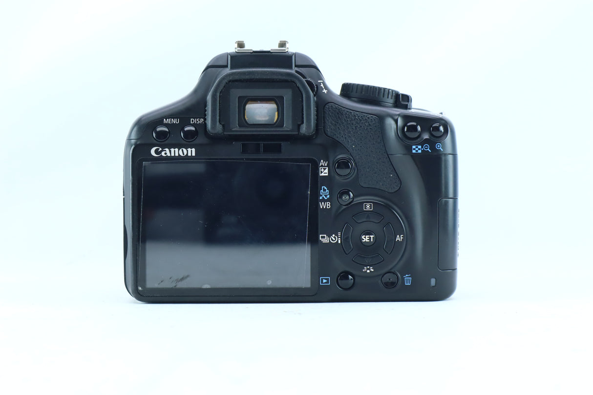 Canon EOS 450D with EF-S 18-55mm f/3.5-5.6 II