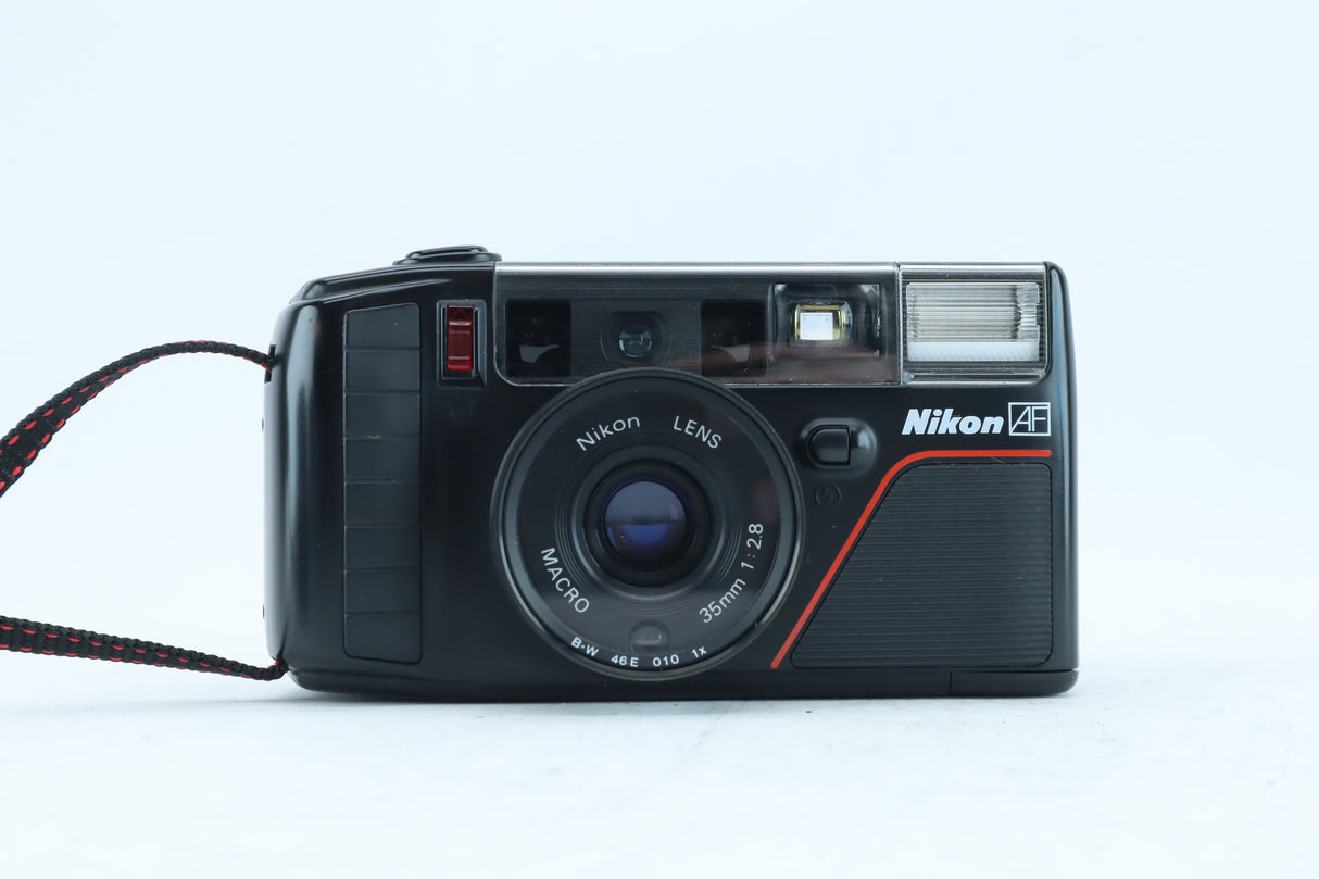 Nikon AF3 + 35mm f/2.8 Macro