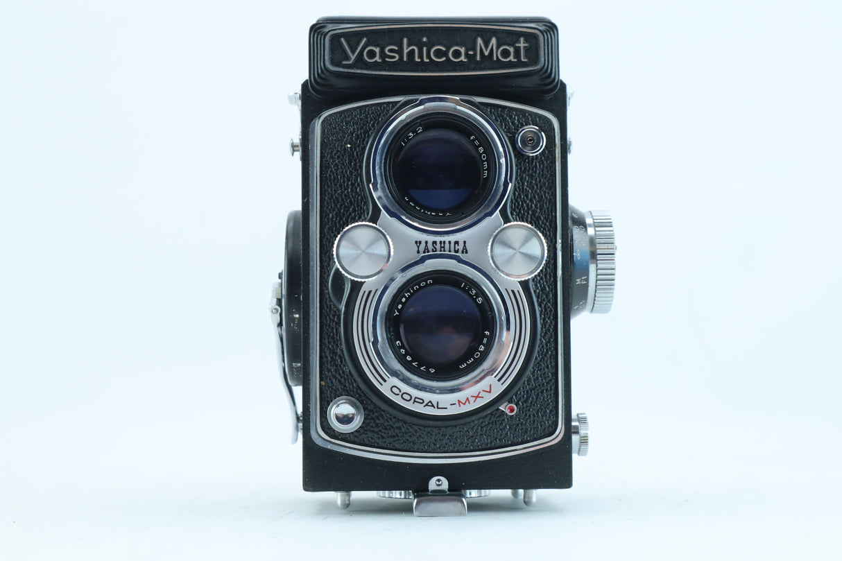 Yashica-Mat + Yashinon 80mm f/3.2