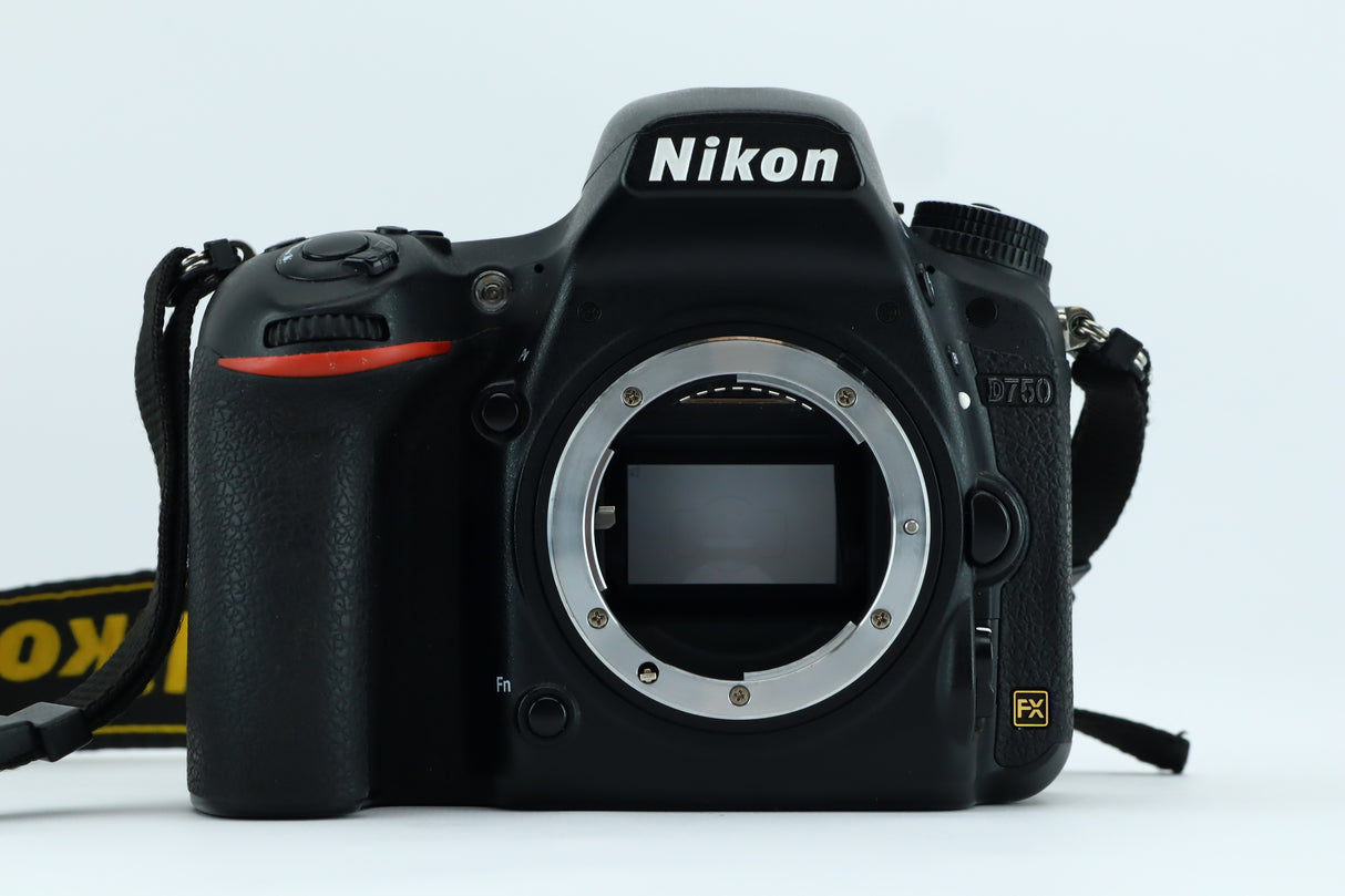 Nikon D750 DSLR camera