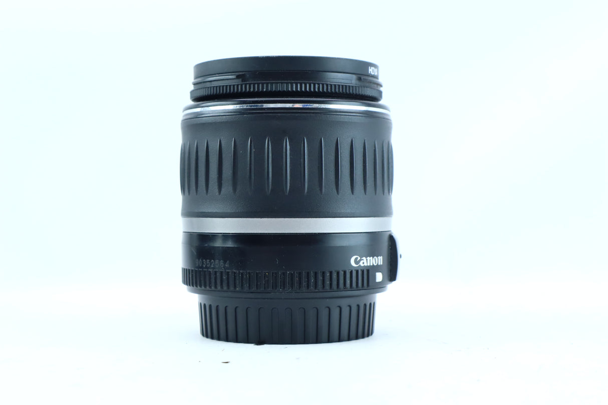 Canon EF-S 18-55mm f/3.5-5.6