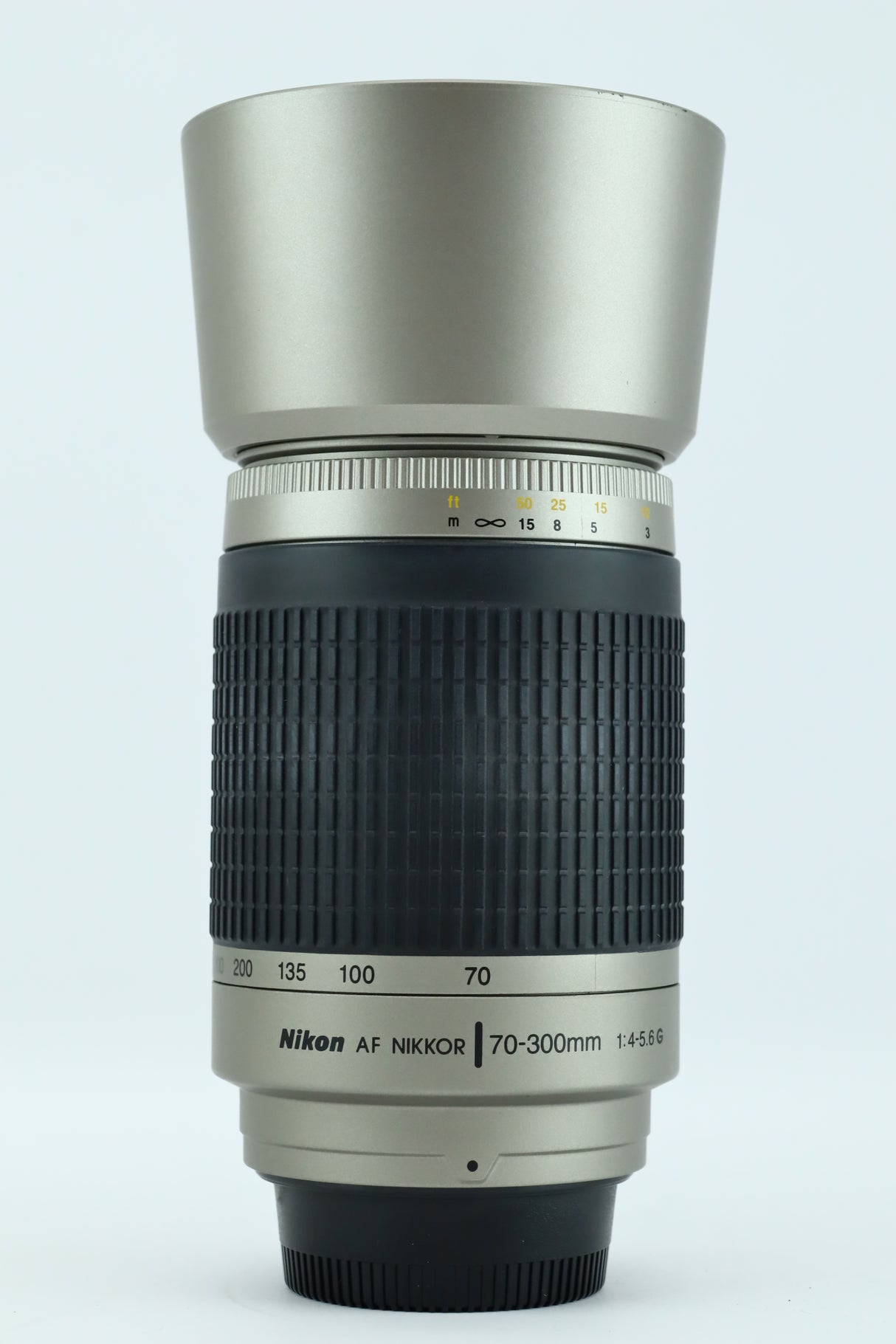 Nikon Zoom-Nikkor 70-300mm f/4-f/5.6 G