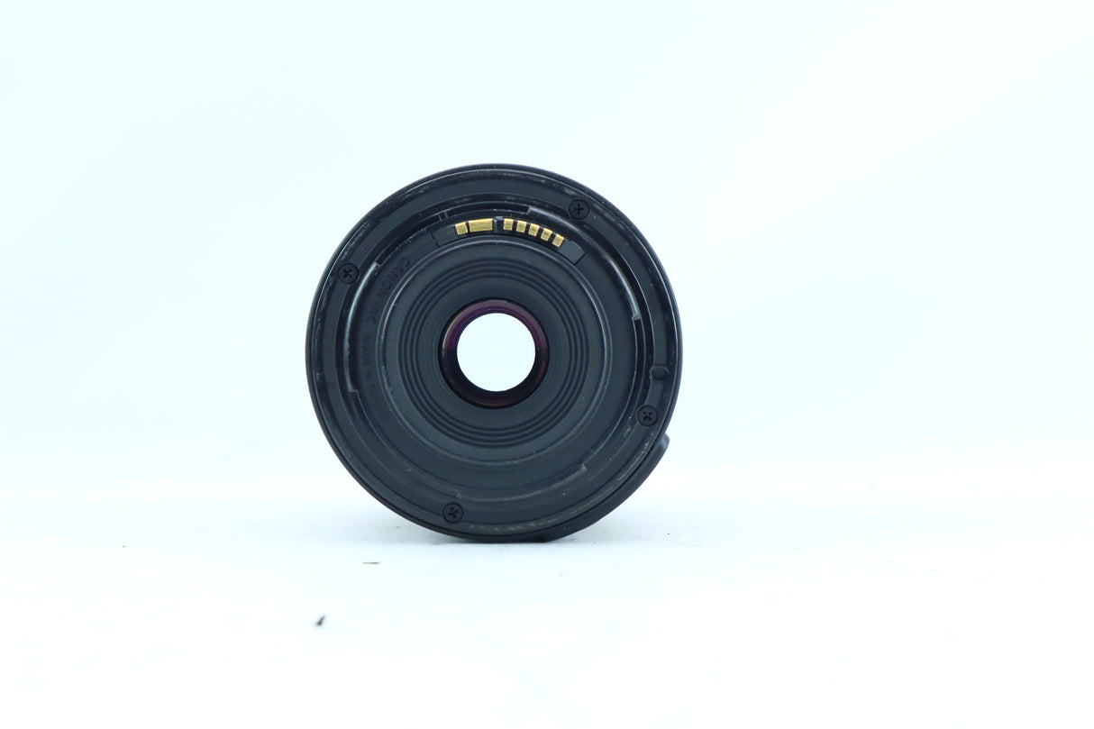 Canon EF-S 18-55mm f/3.5-5.6 IS II